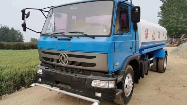 Dongfeng water bowser tanker truck
